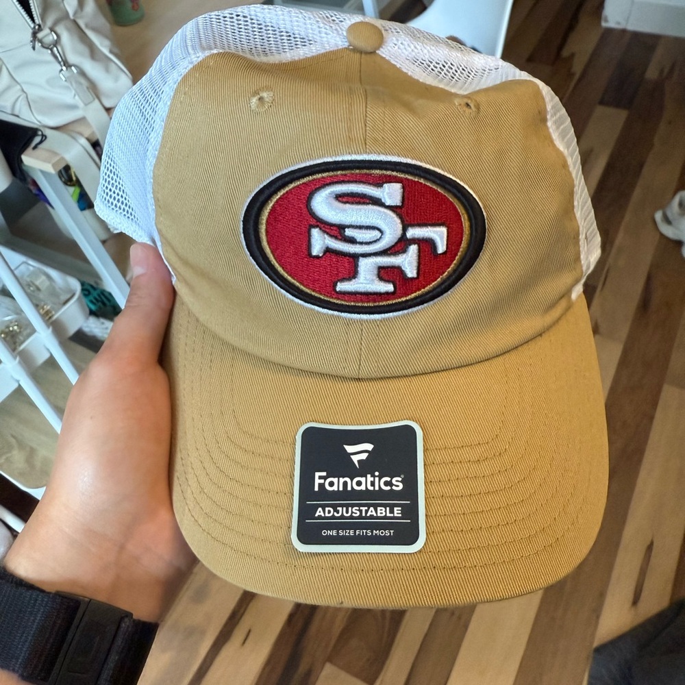 Fanatics Tan and White SF Logo Cap